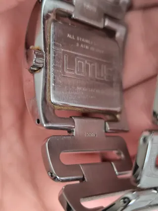 Reloj Lotus Mujer Cromado Acero Inoxidable