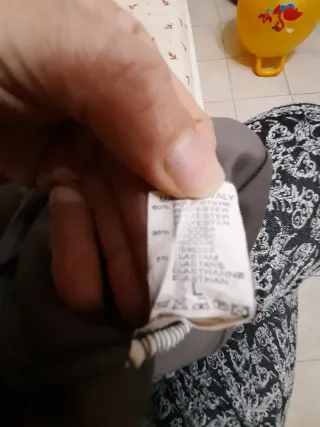 Pantaloni donna elasticizzati grigi