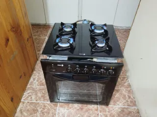 Horno eléctrico con placa  vitrogas