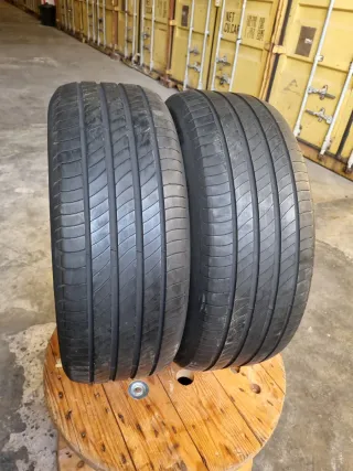 Vendo 2 Neumáticos en perfecto estado