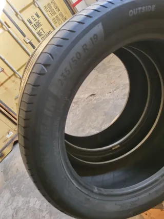 Vendo 2 Neumáticos en perfecto estado