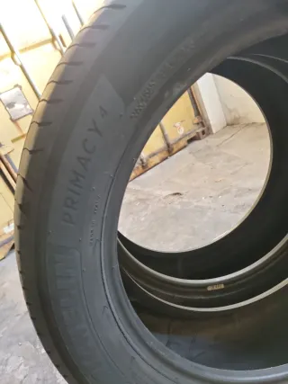 Vendo 2 Neumáticos en perfecto estado