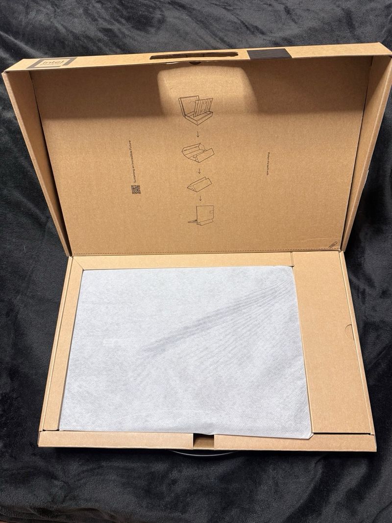 Portátil Gamer ASUS V16 afbeelding 3