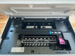 Impresora HP Envy 6032e + Cartuchos nuevos