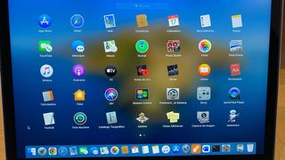 Macbook Pro 13” Retina Finales2012+ Cargador+Funda