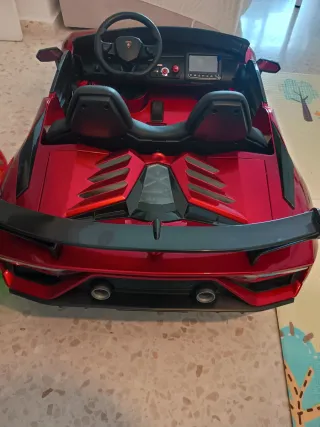 Lamborghini Aventador coche eléctrico Burdeos