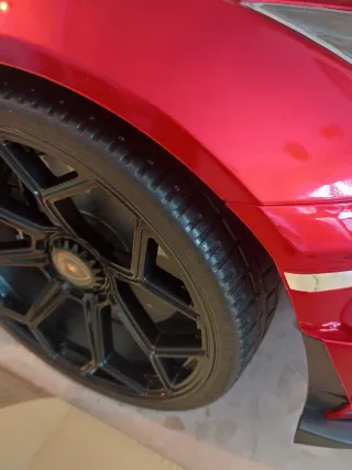 Lamborghini Aventador coche eléctrico Burdeos