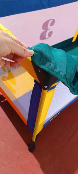 Cuna de viaje BBY con ruedas