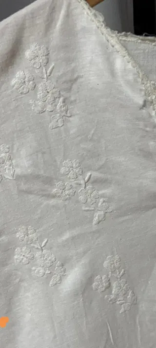 Camicia da notte vintage ricamata in lino