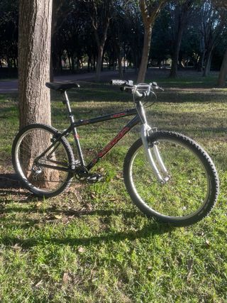 Bicicleta Montaña Kona Lana’ 26