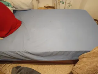 Cama canapé, mesita y cabecer Badalona