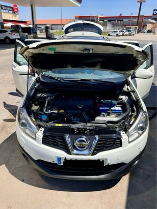 Nissan Qashqai+2 2010