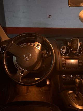 Nissan Qashqai+2 2010