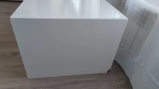 Mesa de centro elevable blanca