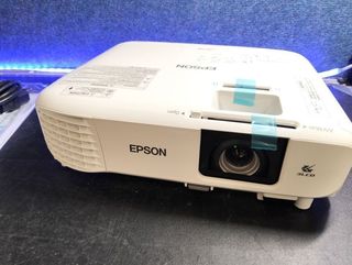 Proyector Epson EB-X49 3LCD 3600 lúmenes XGA