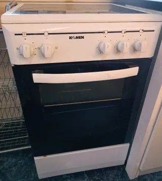 Horno y vitrocerámica CONEN