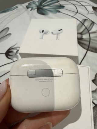 Airpods Pro 1ª Gen Apple Blancos