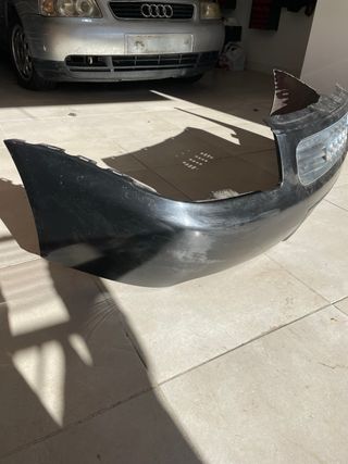 Defensa audi a3 8l negra