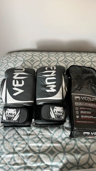 Guantes Boxeo Venum Challenger 14oz