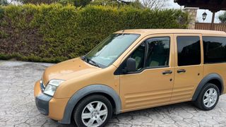 Ford E-Tourneo Courier 2007