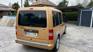 Ford E-Tourneo Courier 2007