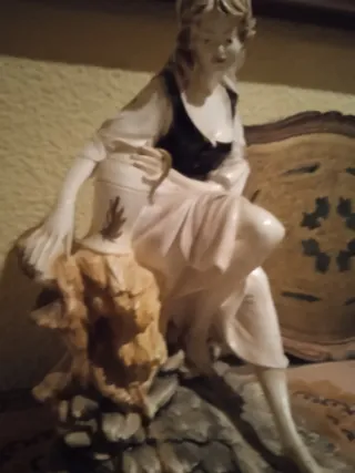 Figura Mujer Campesina Cerámica