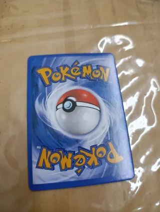 24 Cartas Pokémon Variadas