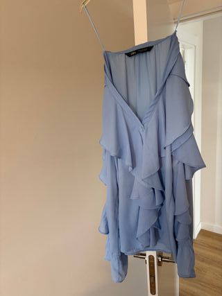 Camisa Zara celeste volantes Talla S