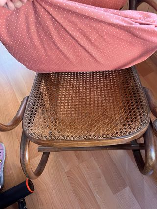 Mecedora Vintage Madera y Ratán