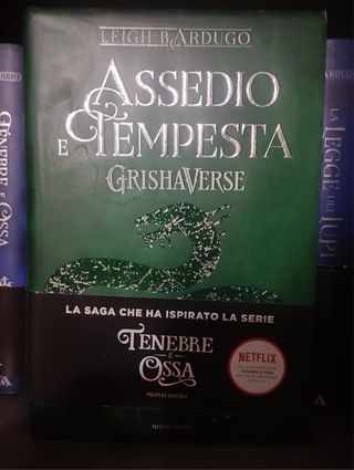 libri tenebre e ossa