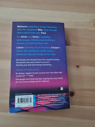 Libro en inglés "life and soul of the party"