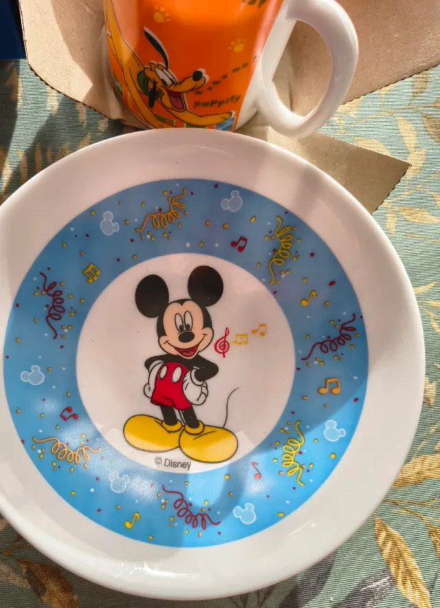 Vajilla INFANTIL ARCOPAL SIN ESTRENAR