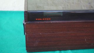 Caja para decoración y alfombrilla tocadiscos leer