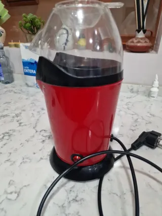 Máquina de palomitas roja