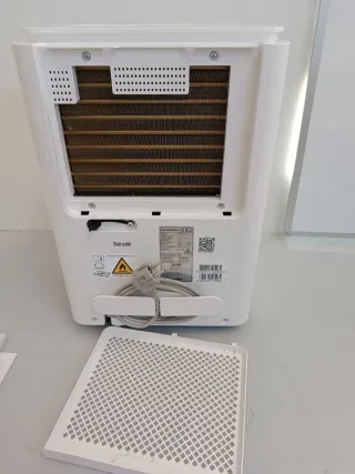 Deshumidificador comfee W23Y1661