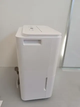 Deshumidificador comfee W23Y1661