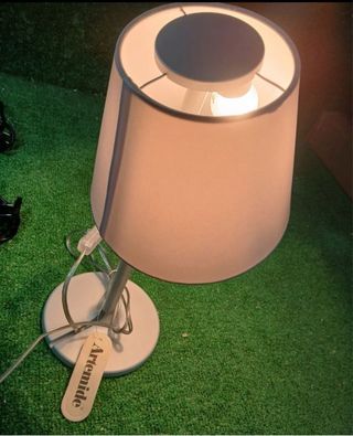 Artemide Melampo  Lámpara de mesita de noche