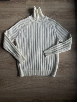 Jersey cuello alto canalé blanco