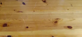 Mesa de pino macizo y 6 sillas a juego