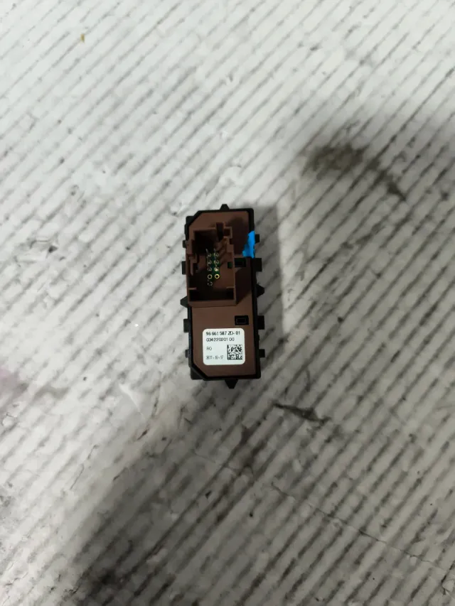 Interruptor S.O.S. Peugeot 508