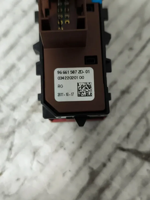 Interruptor S.O.S. Peugeot 508