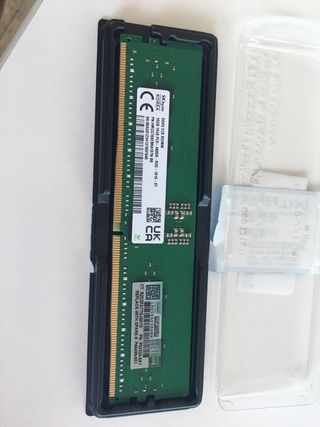 Memoria RAM SK hynix DDR5 16GB para Servidor