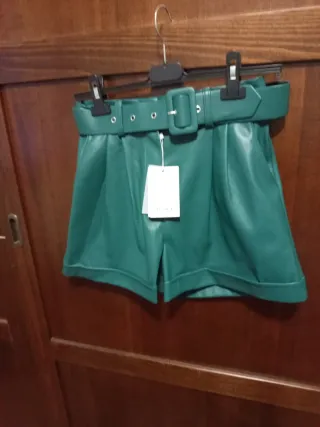 Pantaloncini ecopelle Motel verdi taglia S
