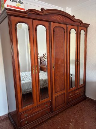 Dormitorio de matrimonio madera y cristal