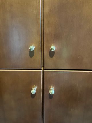 Armario grande de madera