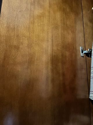 Armario grande de madera