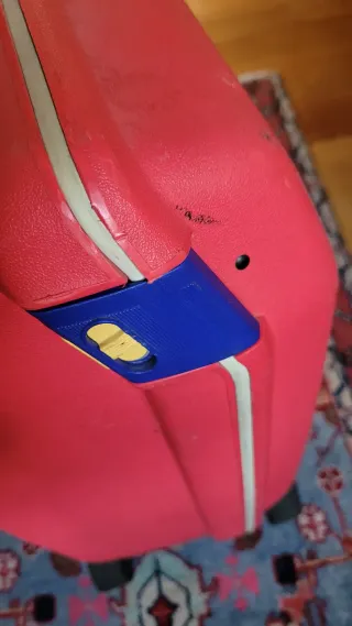 Maleta Samsonite rígida mediana