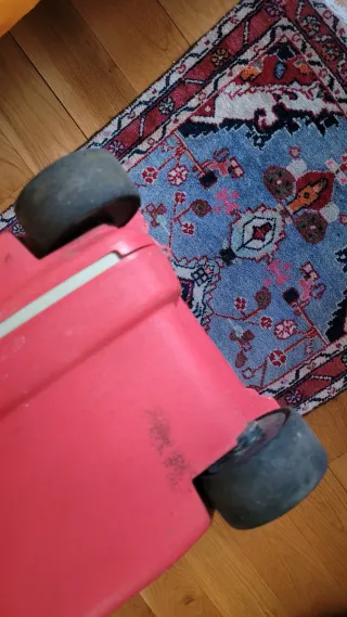 Maleta Samsonite rígida mediana