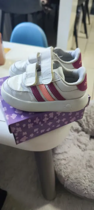 Sneakers Adidas Bambina Tg 24
