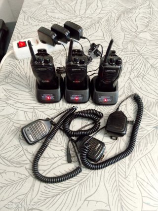 3 Walkie Kenwood TK-3301 y TK-3201